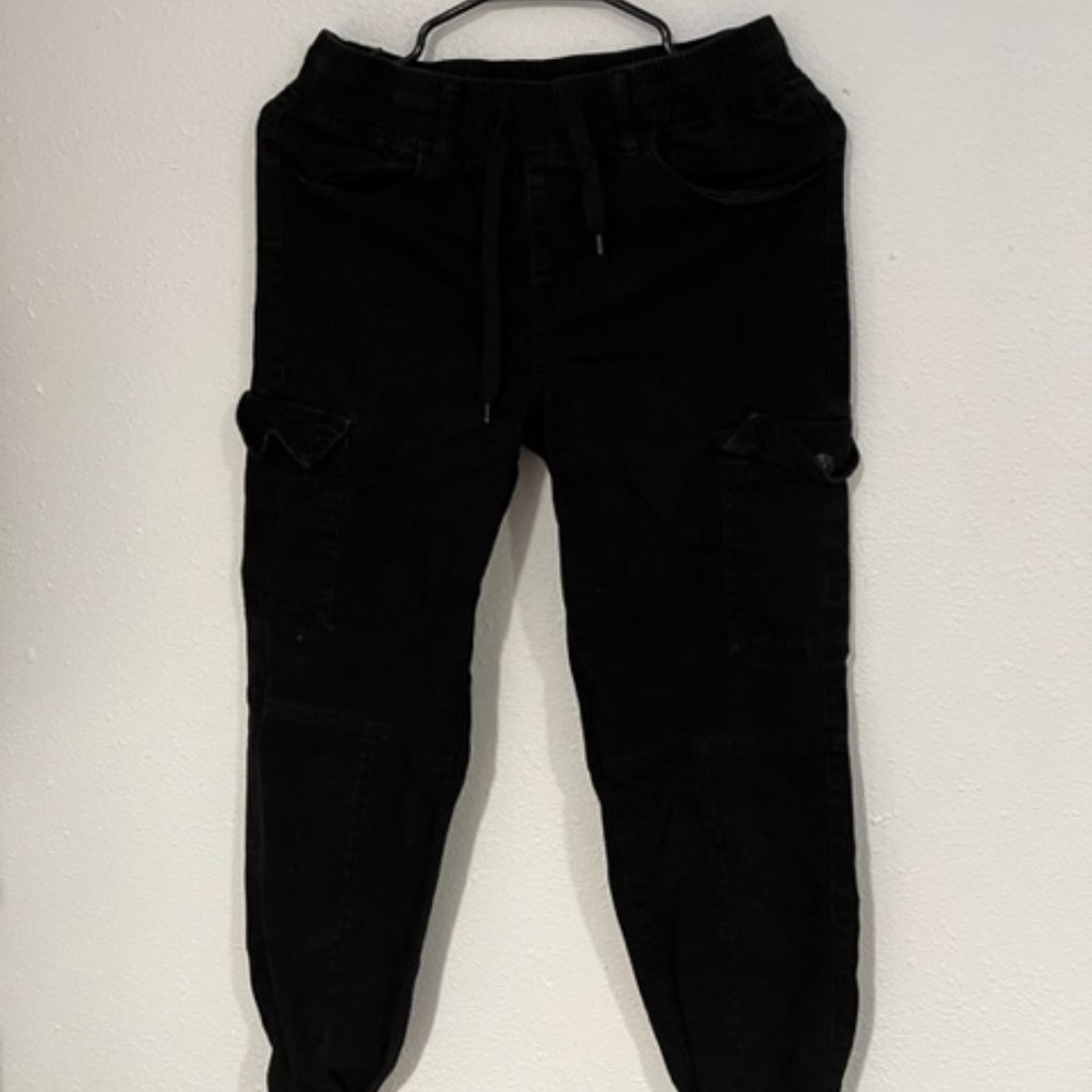 black cargo pants